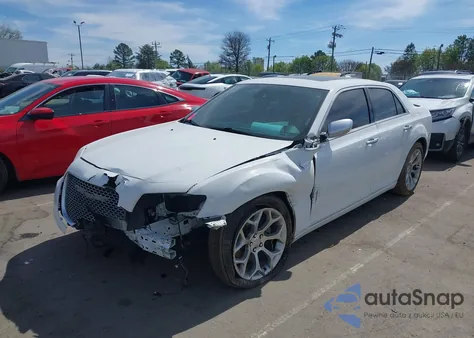 2019 Chrysler 300 300C z USA, uszkodzony, nr VIN 2C3CCAPT5KH606049